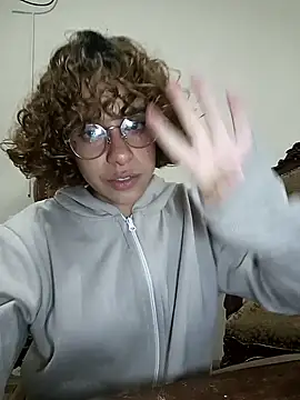 Snapshot of EmmaMelissa0521 chatting on 12.30.24 EmmaMelissa0521 online show from 12.30.24