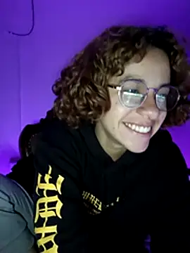 Snapshot of EmmaMelissa0521 chatting on 01.08.25 EmmaMelissa0521 online show from 01.08.25