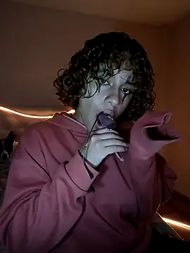 Snapshot of EmmaMelissa0521 chatting on 01.26.25 EmmaMelissa0521 online show from 01.26.25