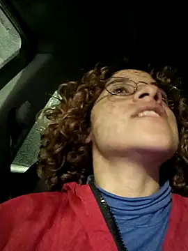 Snapshot of EmmaMelissa0521 chatting on 02.16.25 EmmaMelissa0521 online show from 02.16.25