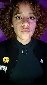 Snapshot of EmmaMelissa0521 chatting on 02.26.25 EmmaMelissa0521 online show from 02.26.25