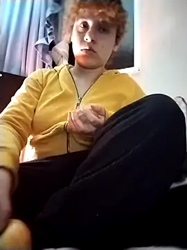 Snapshot of EmmaMelissa0521 chatting on 10.31.25 EmmaMelissa0521 online show from 10.31.25