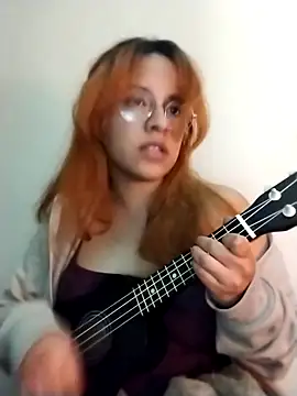 Snapshot of EmmaMelissa0521 chatting on 11.07.25 EmmaMelissa0521 online show from 11.07.25