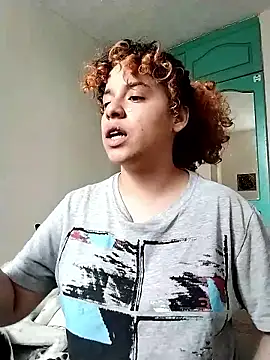 Snapshot of EmmaMelissa0521 chatting on 01.09.26 EmmaMelissa0521 online show from 01.09.26