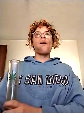 Snapshot of EmmaMelissa0521 chatting on 02.02.26 EmmaMelissa0521 online show from 02.02.26