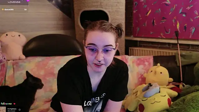 Snapshot of GamerGirl_Eve chatting on 01.15.26 GamerGirl Eve online show from 01.15.26