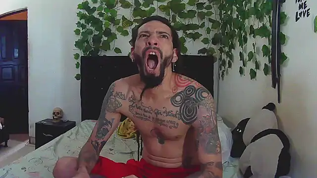 Snapshot of caribbeanlover1 chatting on 02.14.26 caribbeanlover1 online show from 02.14.26