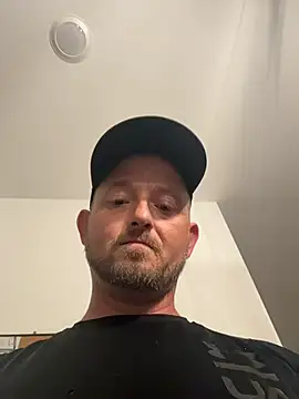 smokeymt420 online show from 09.25.25