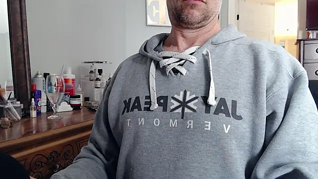 Snapshot of Sweet_little_jj18 chatting on 02.28.26 Sweet little jj18 online show from 02.28.26