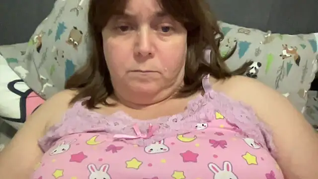 Snapshot of ParisNova chatting on 01.16.26 ParisNova online show from 01.16.26