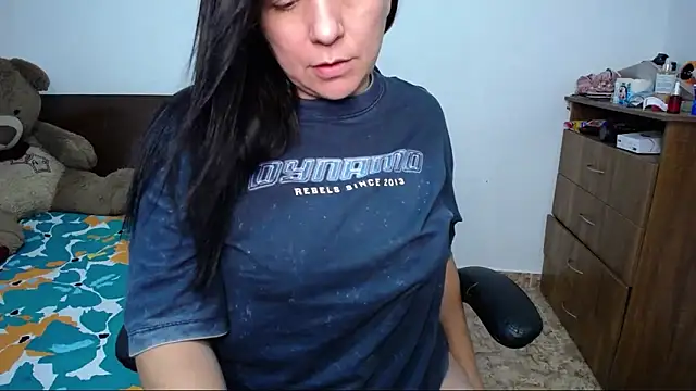 Snapshot of alexa_milsf chatting on 12.03.25 alexa milsf online show from 12.03.25