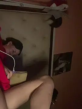 Flossy Vettie online show from 10.31.25