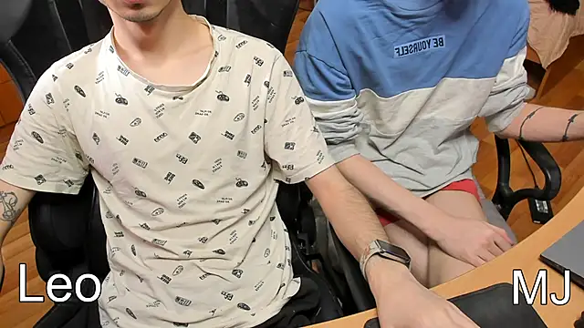 Snapshot of teelimata chatting on 03.19.25 teelimata online show from 03.19.25