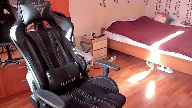 Snapshot of teelimata chatting on 10.07.25 teelimata online show from 10.07.25