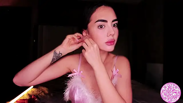 Snapshot of Lil_Gabby chatting on 01.26.25 Lil Gabby online show from 01.26.25