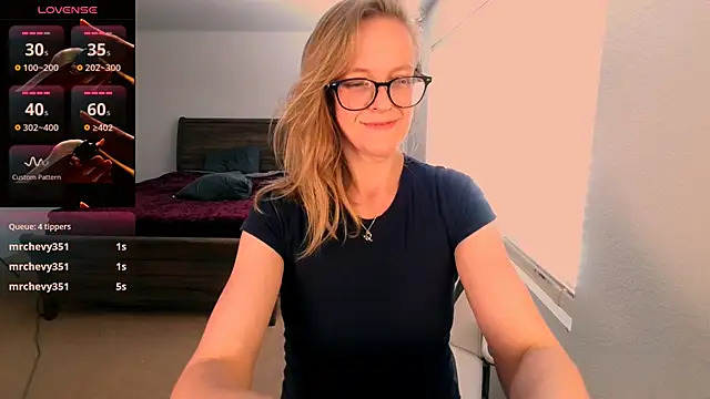 britteebee online show from 06.03.26