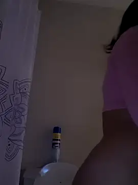 Snapshot of SamyJones9 chatting on 10.19.25 SamyJones9 online show from 10.19.25