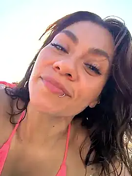 Snapshot of SamyJones9 chatting on 01.13.26 SamyJones9 online show from 01.13.26