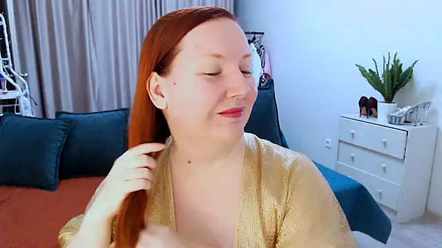 GoddessLara online show from 09.15.25