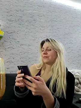 ScarletCallings420 online show from 01.06.26