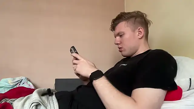 Snapshot of sexybooii6968 chatting on 10.23.25 sexybooii6968 online show from 10.23.25