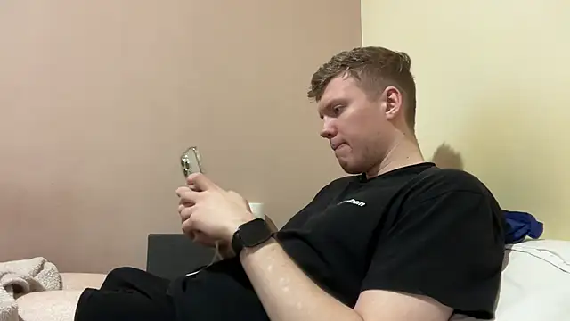 Snapshot of sexybooii6968 chatting on 01.10.26 sexybooii6968 online show from 01.10.26