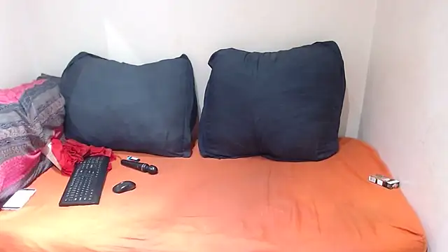 xGIANTEBONY30x online show from 11.21.25