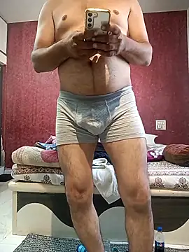 Snapshot of hornydick4you chatting on 12.02.25 hornydick4you online show from 12.02.25