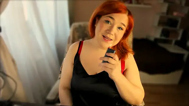 Snapshot of Vi-Vixen chatting on 02.17.26 Vi-Vixen online show from 02.17.26