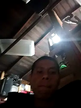 Snapshot of BIG-CkD_F chatting on 11.13.25 BIG-CkD F online show from 11.13.25