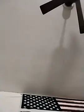 Snapshot of BIG-CkD_F chatting on 11.21.25 BIG-CkD F online show from 11.21.25