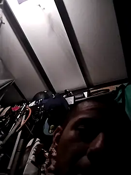 Snapshot of BIG-CkD_F chatting on 12.01.25 BIG-CkD F online show from 12.01.25