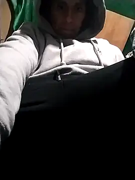 Snapshot of BIG-CkD_F chatting on 12.02.25 BIG-CkD F online show from 12.02.25