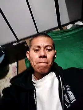 Snapshot of BIG-CkD_F chatting on 12.17.25 BIG-CkD F online show from 12.17.25