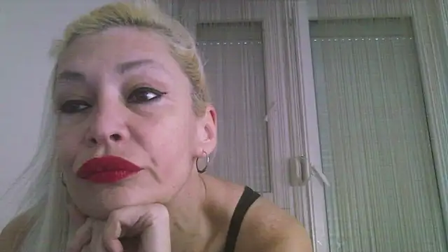 Snapshot of EvaaMina chatting on 01.02.25 EvaaMina online show from 01.02.25