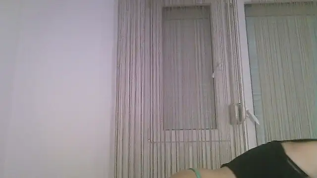 Snapshot of EvaaMina chatting on 01.02.25 EvaaMina online show from 01.02.25