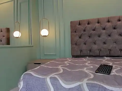 kathe hot online show from 01.29.25