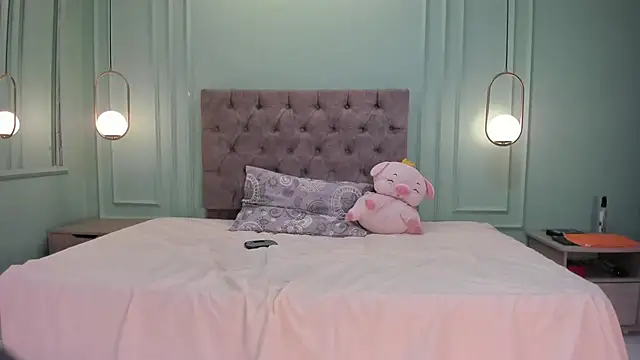 kathe hot online show from 02.17.25