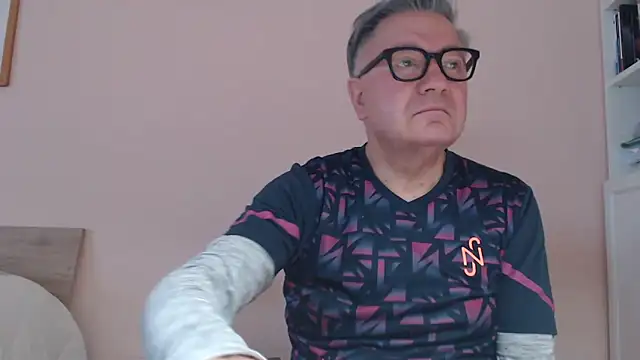 YOU6me online show from 02.11.26