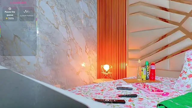 mommywebcam online show from 10.24.25