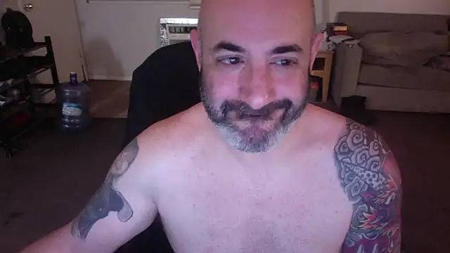 Snapshot of palidin1 chatting on 01.15.26 palidin1 online show from 01.15.26