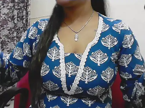 Snapshot of LovingPihu chatting on 05.08.26 LovingPihu online show from 05.08.26