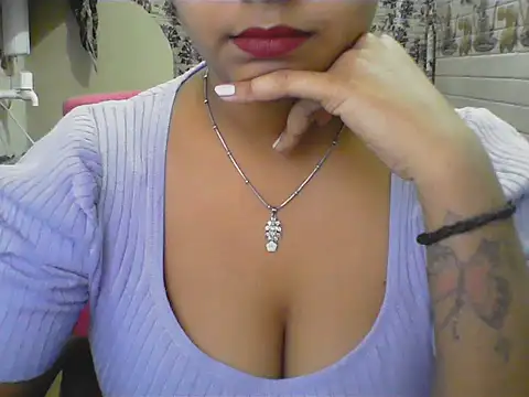 Snapshot of LovingPihu chatting on 06.09.26 LovingPihu online show from 06.09.26
