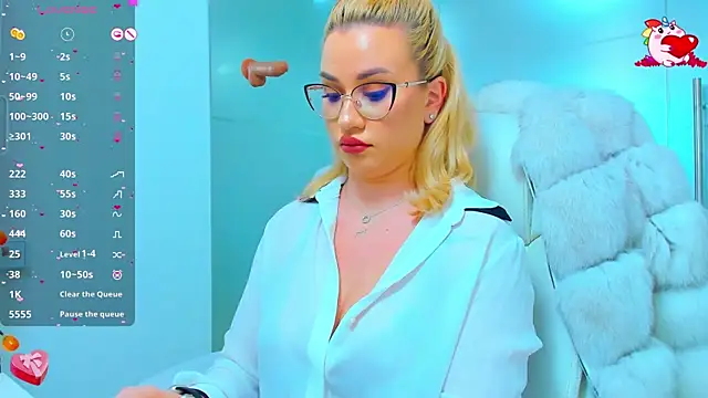 sassy madeline online show from 02.13.25