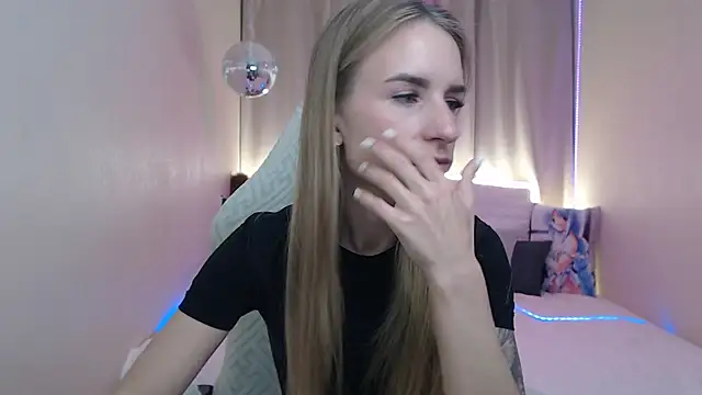 DeboraHorny online show from 05.30.26