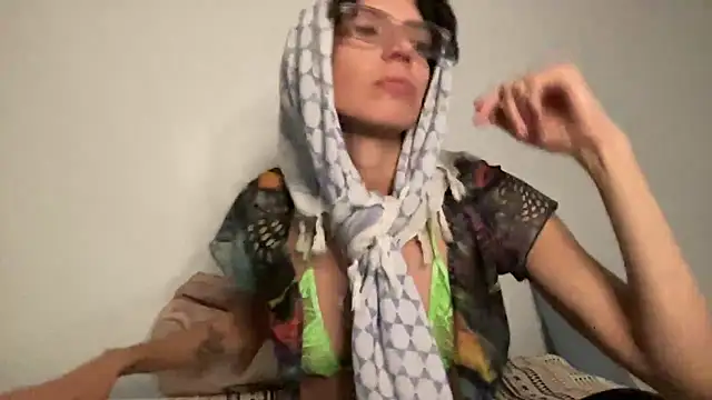 Labebe-rica online show from 02.01.26