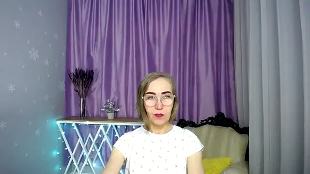 queen a n i online show from 04.23.26