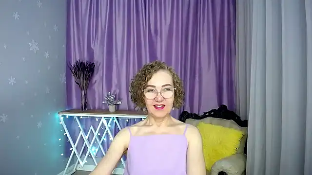 queen a n i online show from 05.17.26