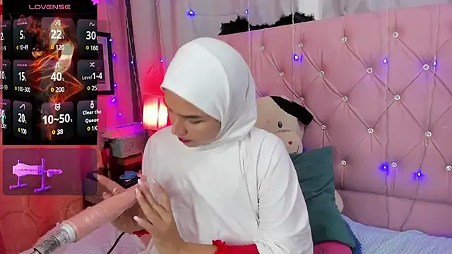 Snapshot of DarshaKhemu chatting on 12.05.24 DarshaKhemu online show from 12.05.24