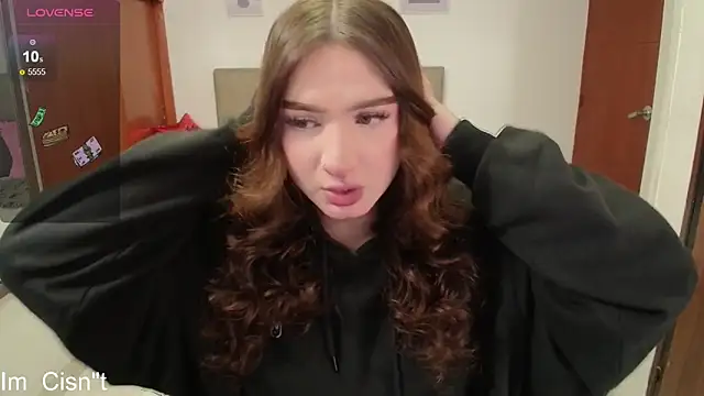 Miley Baker online show from 02.05.25